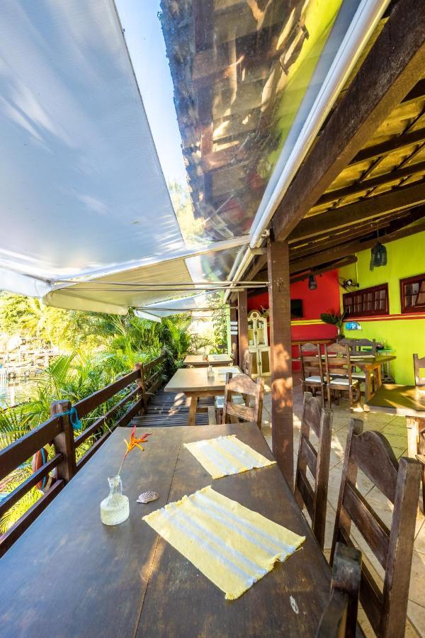 Pousada Cruzoe Praia de Araçatiba エクステリア 写真