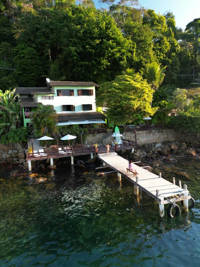 Pousada Cruzoe Praia de Araçatiba エクステリア 写真