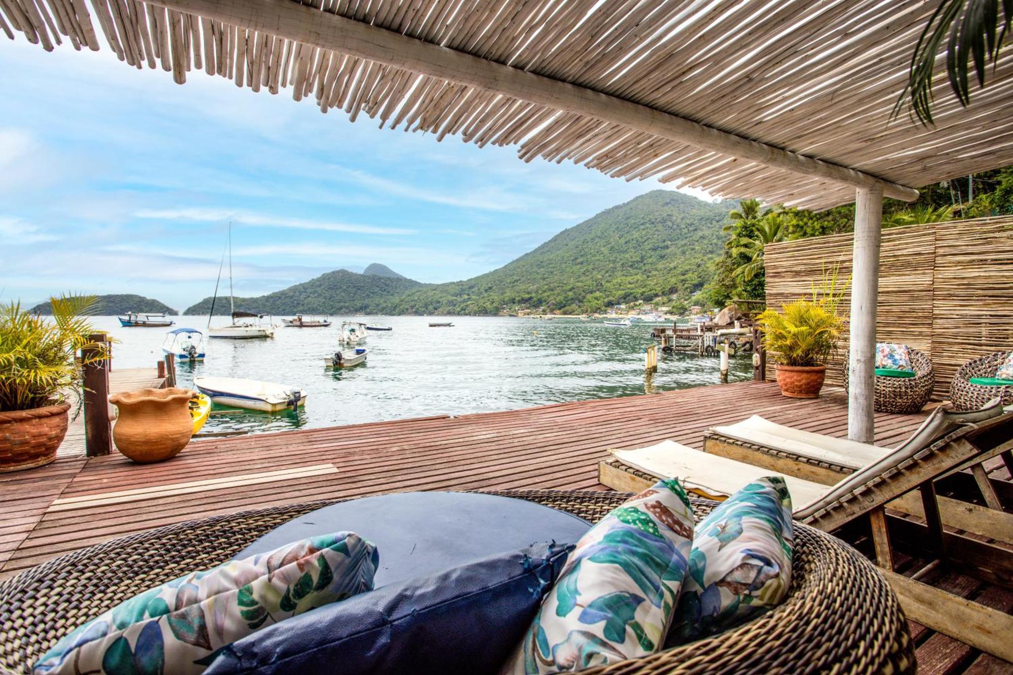 Pousada Cruzoe Praia de Araçatiba エクステリア 写真
