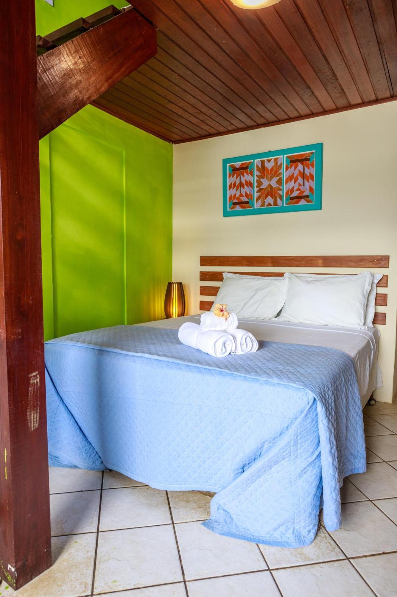 Pousada Cruzoe Praia de Araçatiba エクステリア 写真